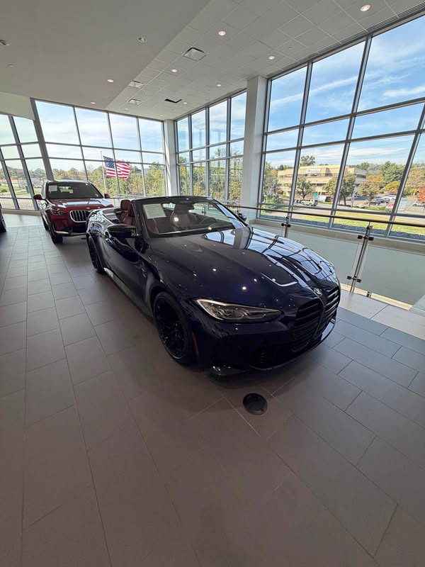 2024 BMW M4 - Competition xDrive Convertible Coupe 2D