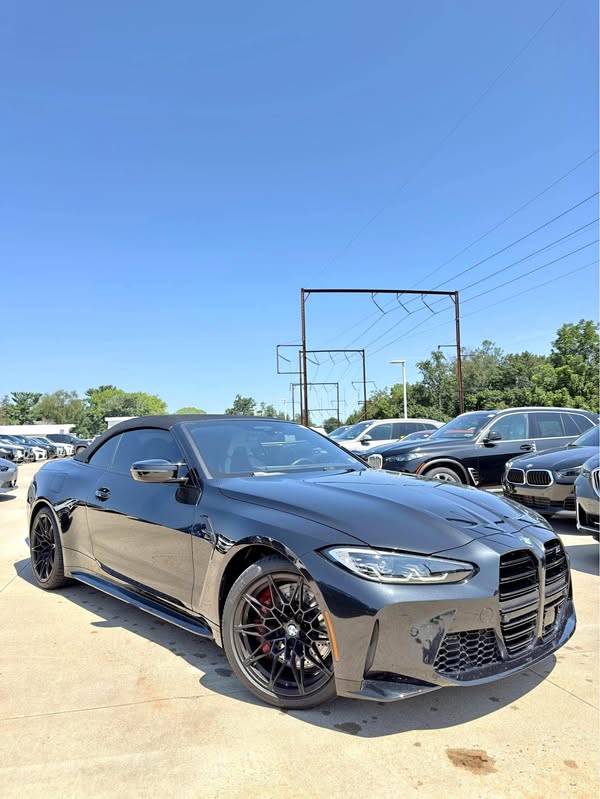 2024 BMW M4 - Competition xDrive Convertible 2D