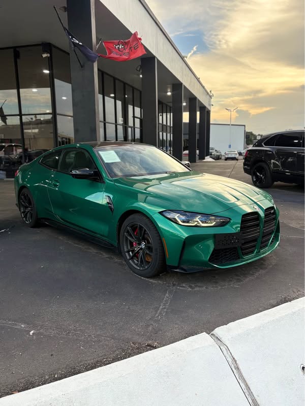 2023 BMW M4 - Coupe 2D