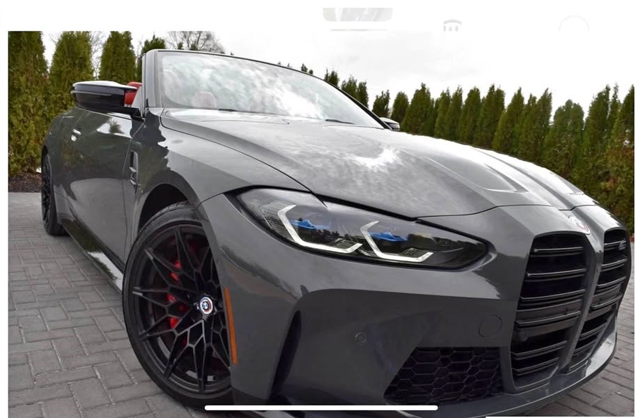 2022 BMW M4 - Competition xDrive Convertible 2D