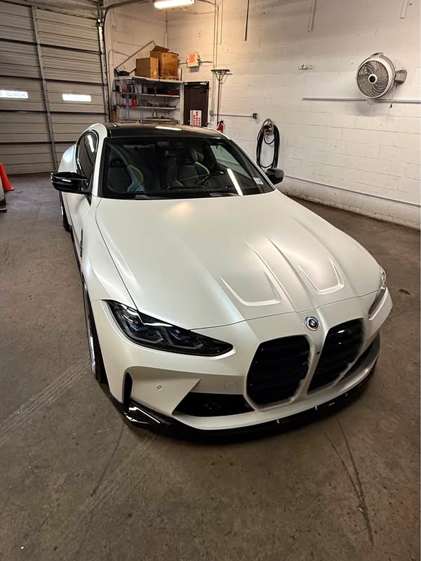 2022 BMW M4 - Competition xDrive Coupe 2D