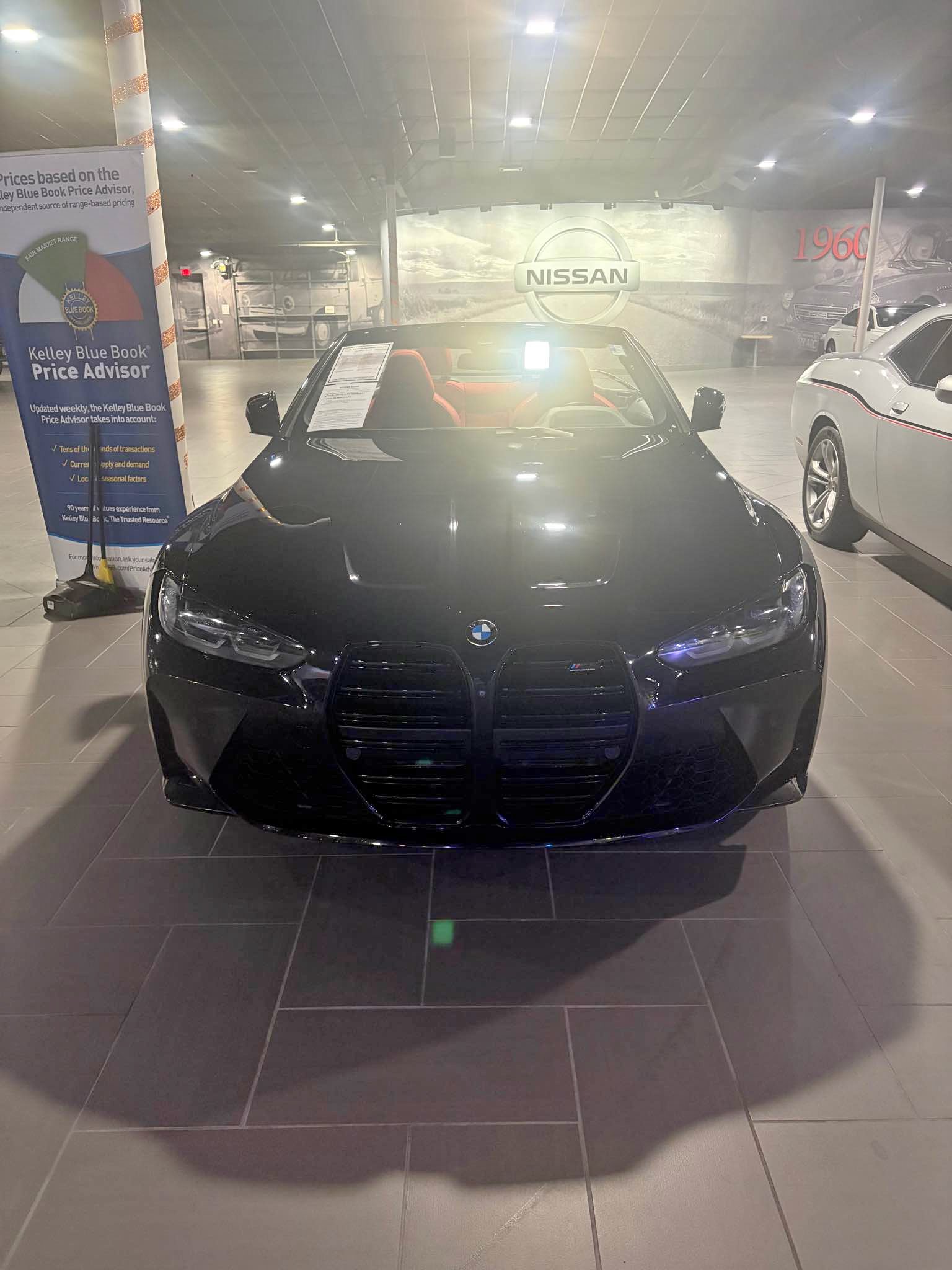 2022 BMW M4 - Competition xDrive Convertible Coupe 2D