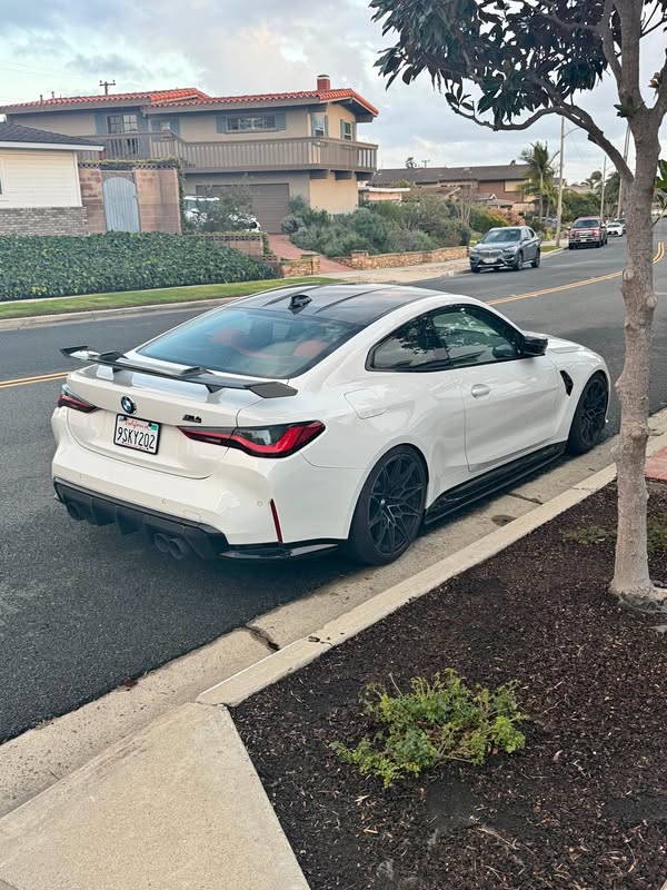 2022 BMW M4 - Competition xDrive Coupe 2D