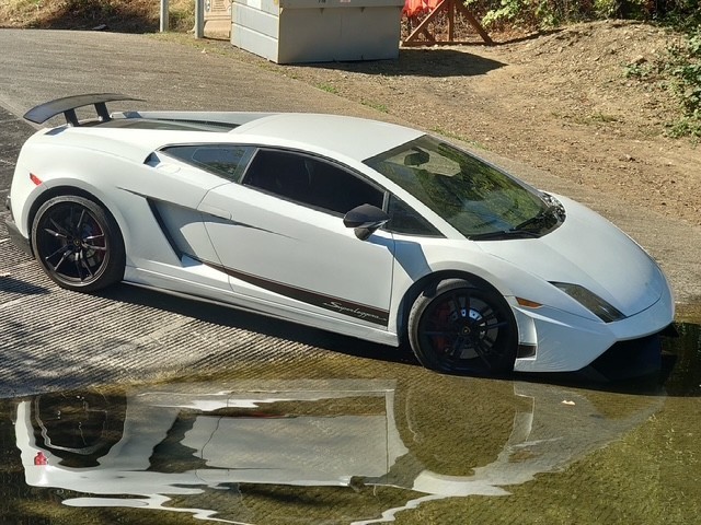 2013 Lamborghini Gallardo SUPERLEGGERA