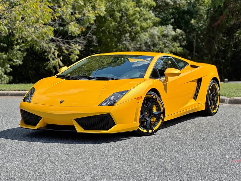 2011 Lamborghini Gallardo - LP 560-4 Coupe 2D