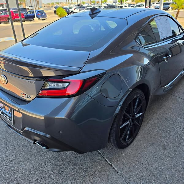 2022 Toyota GR86 Premium