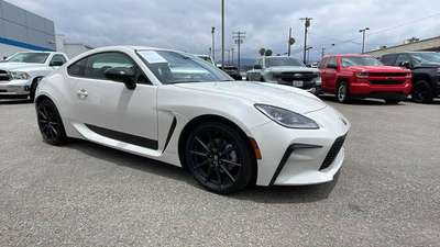 2024 Toyota GR86 - Premium