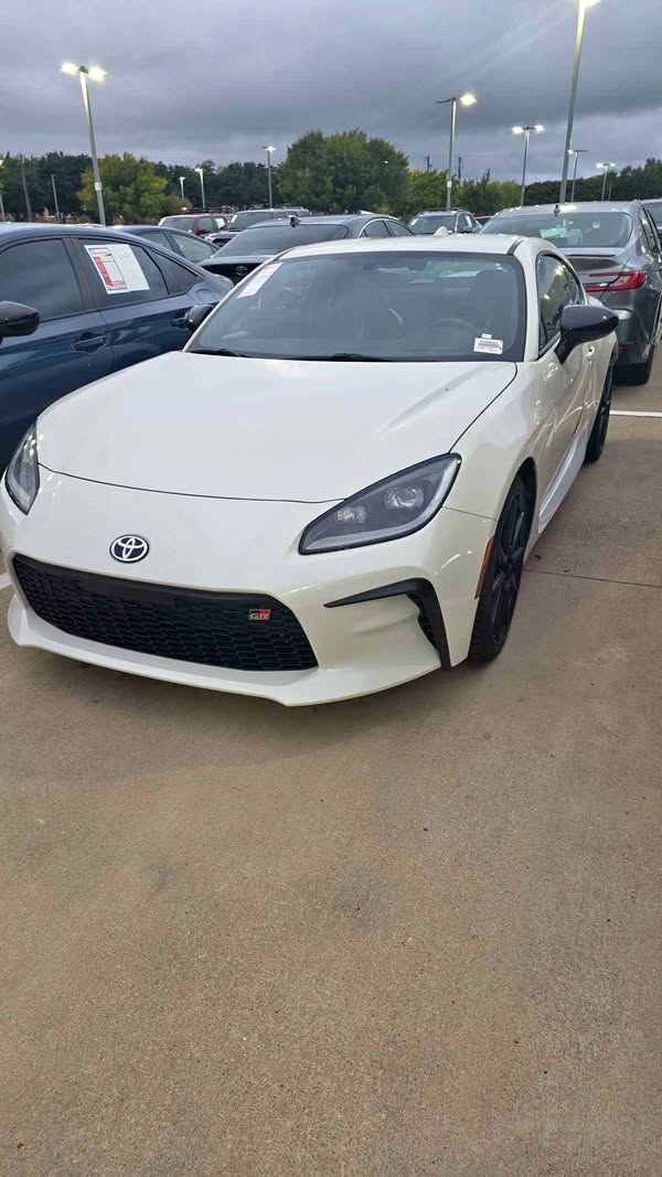 2024 Toyota GR86 - Premium Coupe 2D