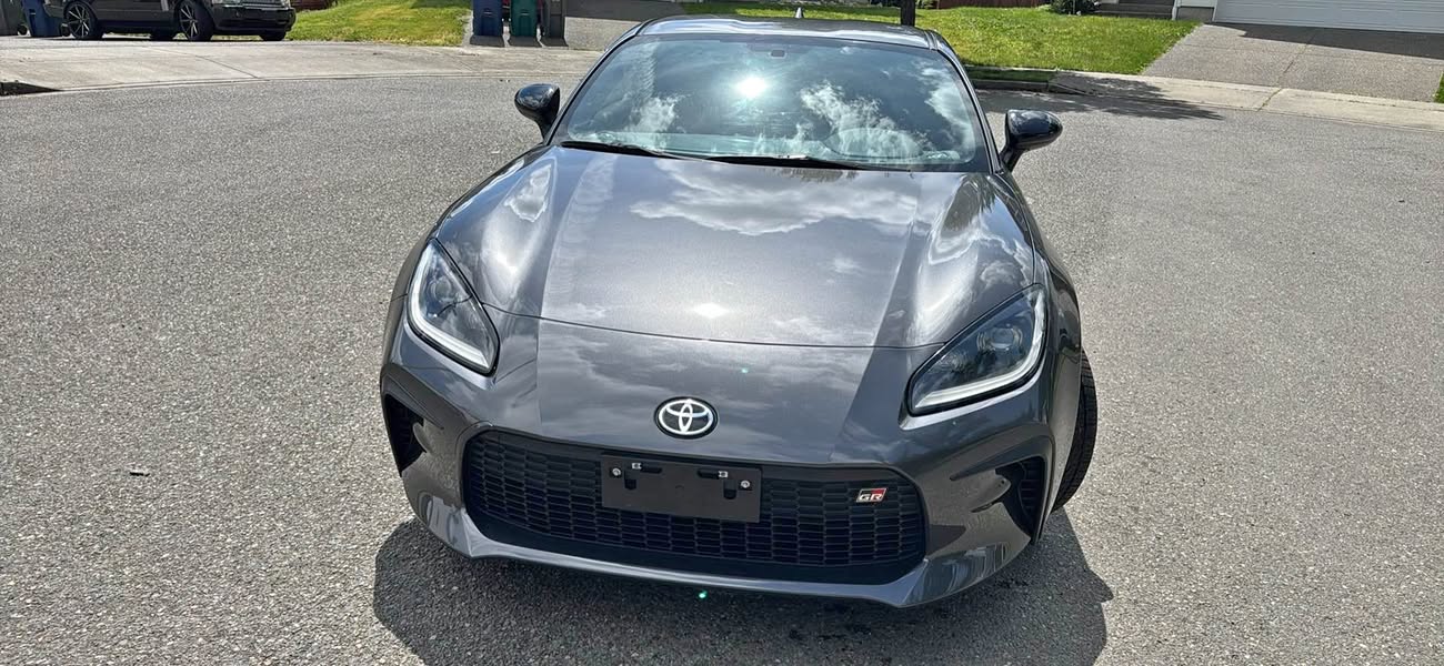 2023 Toyota GR86 86 42600 miles sport car in perfect condition
