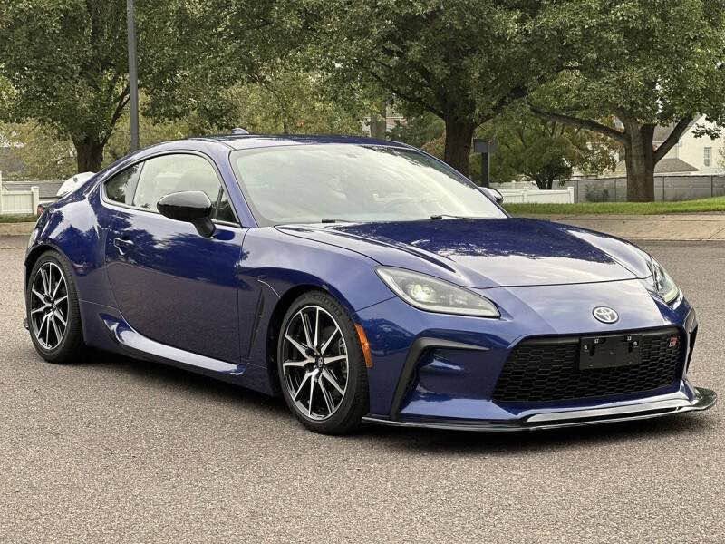 2024 Toyota GR86 - Coupe 2D