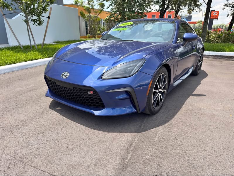 2023 Toyota GR86 - Coupe 2D