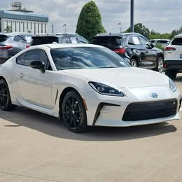 2024 Toyota GR86 Premium