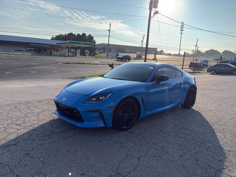 2023 Toyota gr86 premium