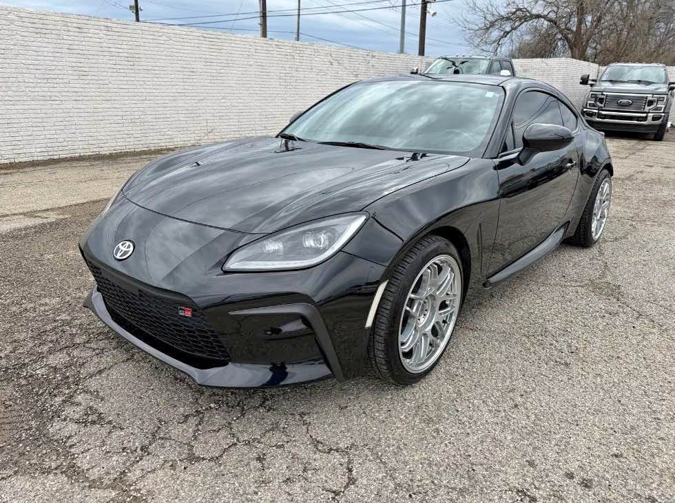 2023 Toyota GR86 - PREMIUM