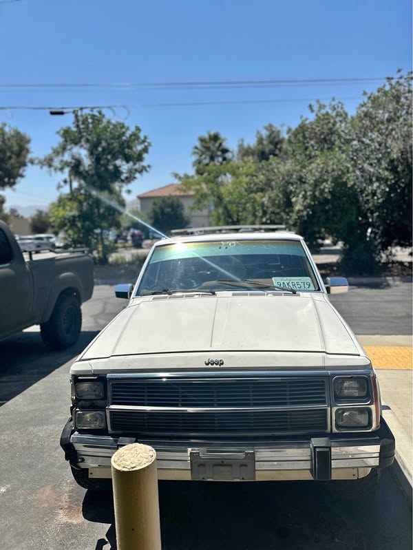 1987 Jeep Wagoneer - Limited 4x4 4D