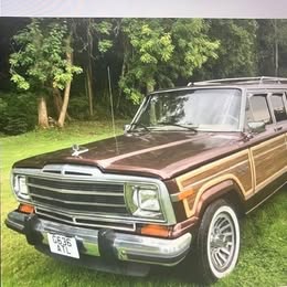 1989 Jeep Grand Wagoneer