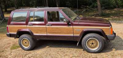 1987 Jeep Wagoneer L - Sport Utility 4D