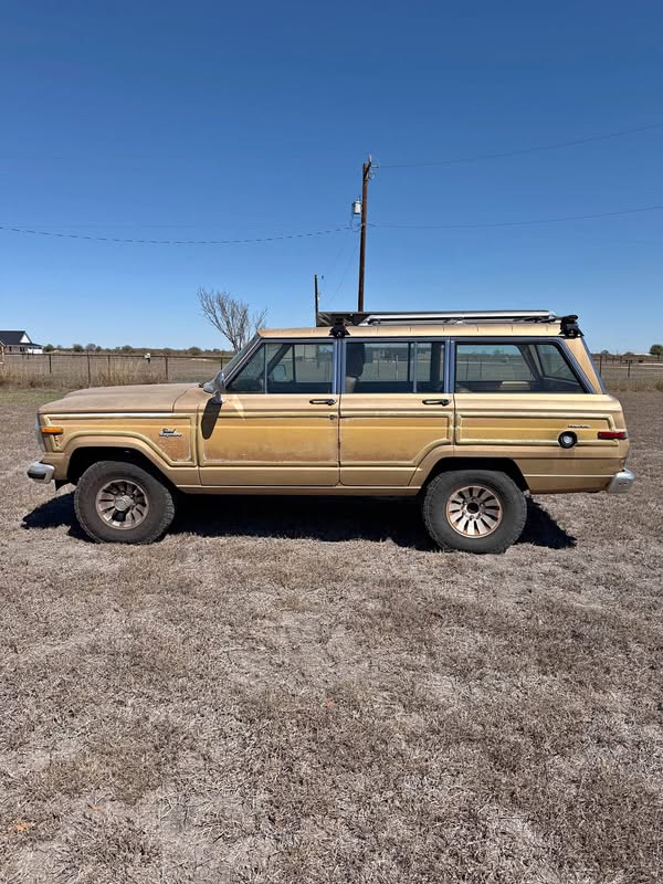 1986 Jeep Grand Wagoneer - Sport Utility 4D