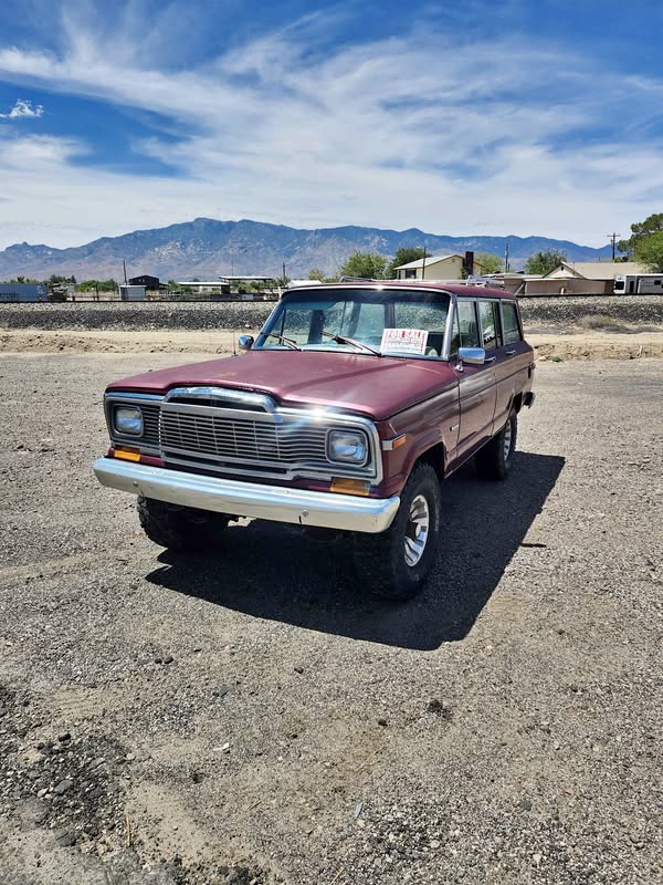 1984 Jeep Grand Wagoneer