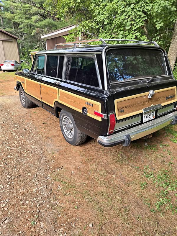 1989 Jeep Grand Wagoneer - Sport Utility 4D