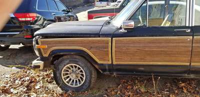 1988 Jeep Grand Wagoneer - Sport Utility 4D