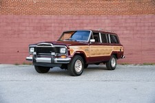 1985 Jeep Grand Wagoneer