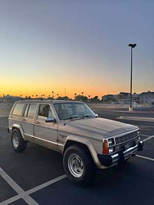 1989 Jeep Wagoneer