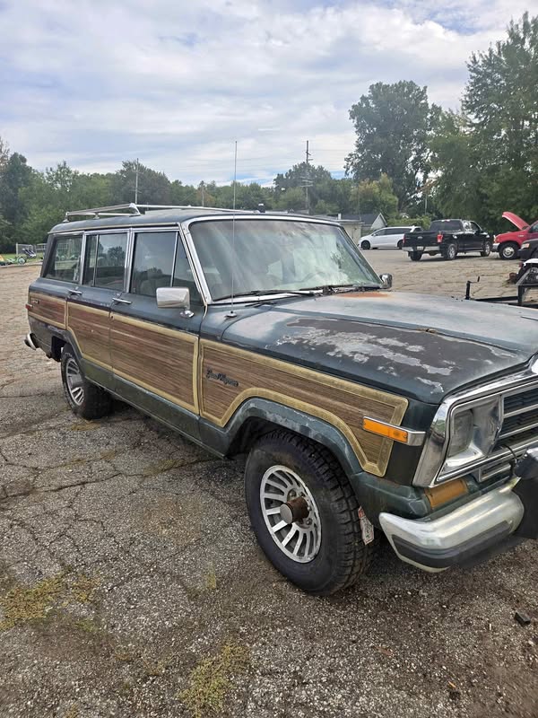 1991 Jeep Grand Wagoneer