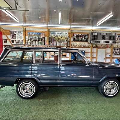 1988 Jeep Wagoneer - Sport Utility 4D