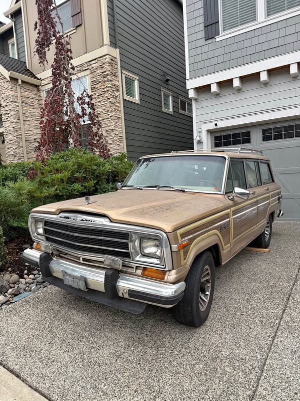 1990 Jeep Grand Wagoneer - Sport Utility 4D