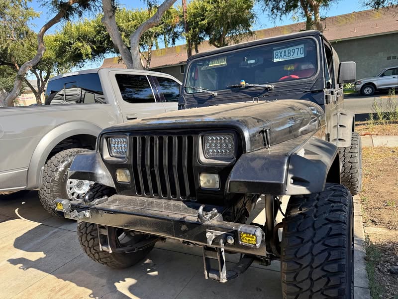 1991 Jeep Wagoneer - 4x4