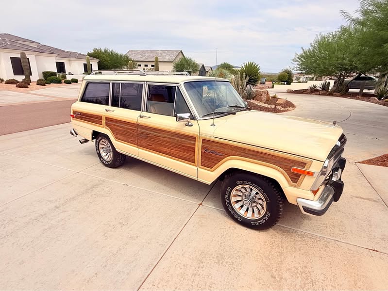 1987 Jeep Grand Wagoneer - Sport Utility 4D