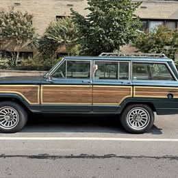 1991 Jeep Grand Wagoneer - Final Edition