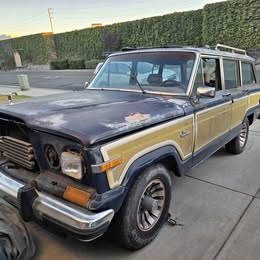 1986 Jeep Grand Wagoneer