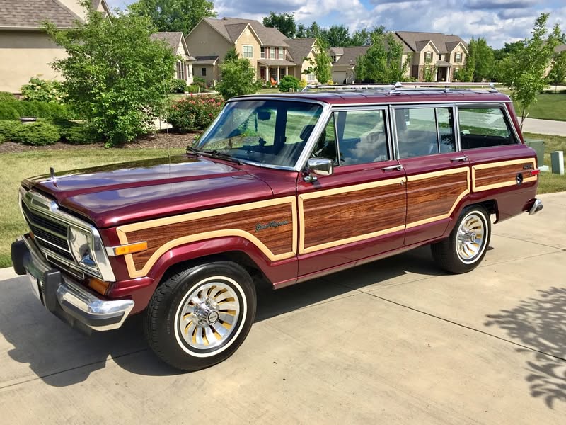 1987 Jeep Grand Wagoneer