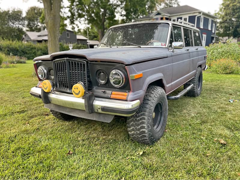 1987 Jeep Grand Wagoneer