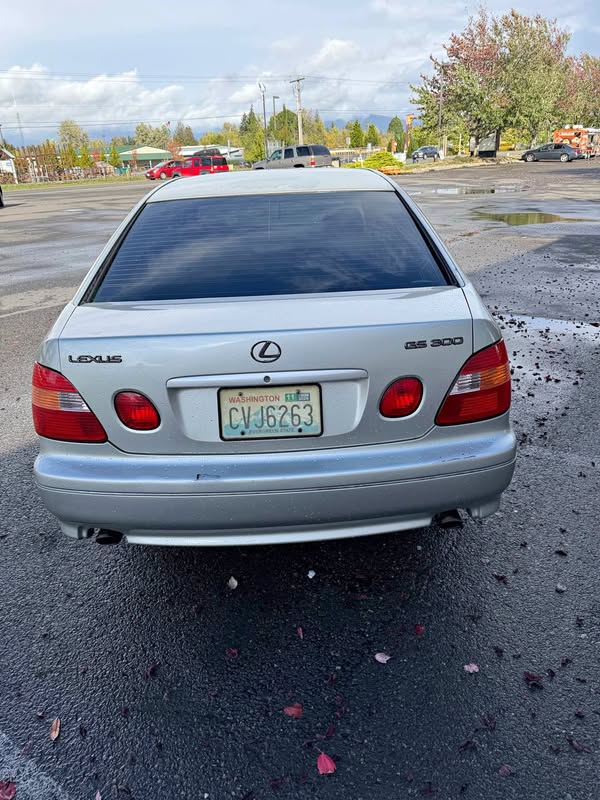 2000 Lexus GS - GS 300 Sedan 4D