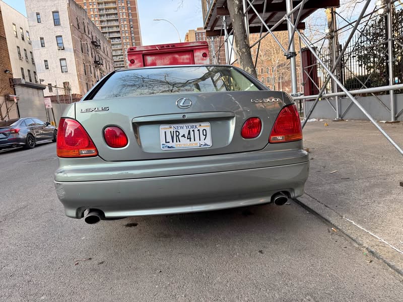2003 Lexus GS - GS 300 Sedan 4D