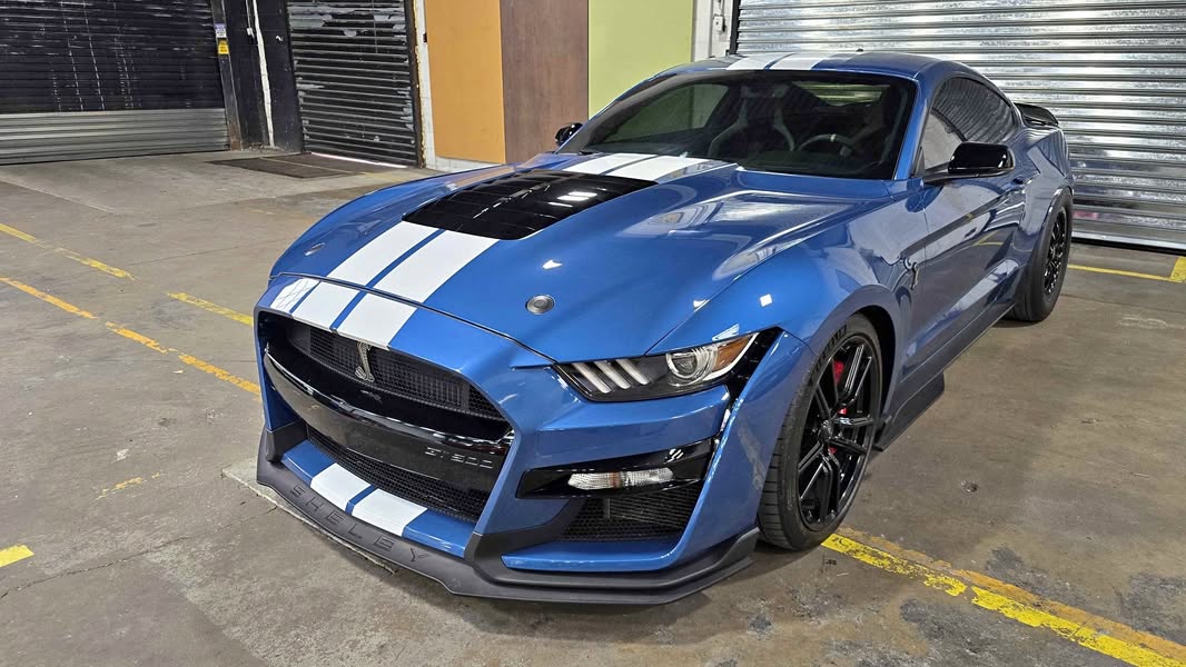 2021 Ford  Mustang gt500 twin turbo