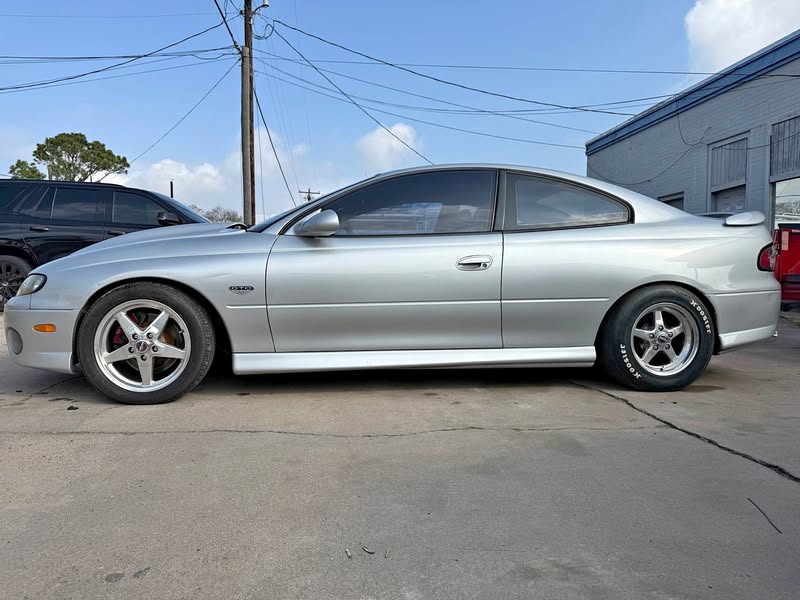 2006 Pontiac GTO - Coupe 2D