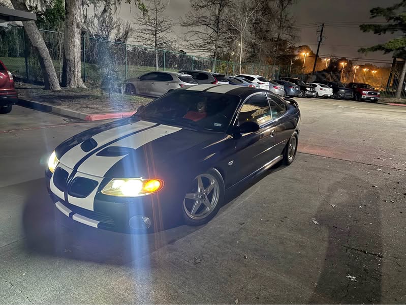 2005 Pontiac GTO - Coupe 2D
