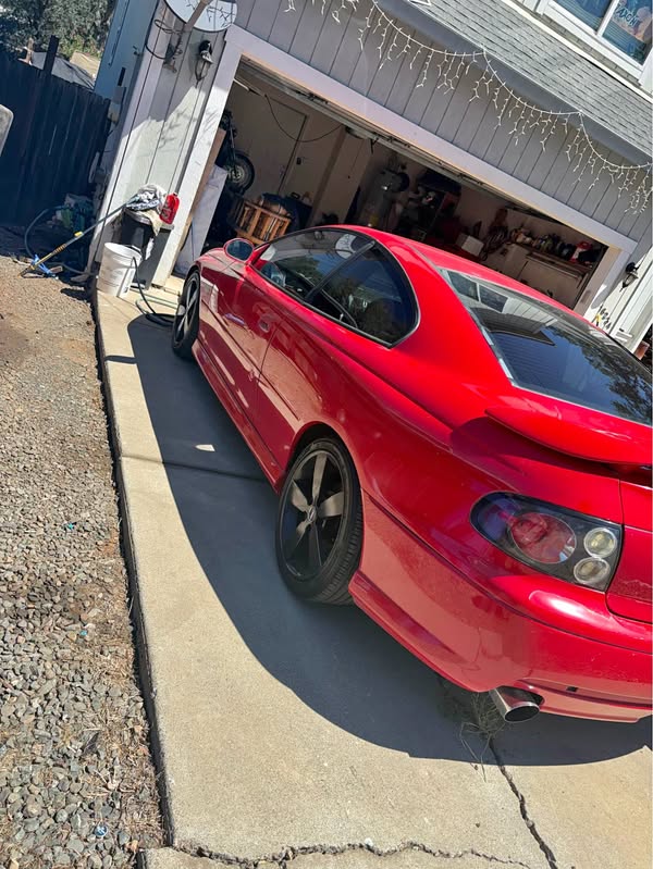 2006 Pontiac GTO - Coupe 2D