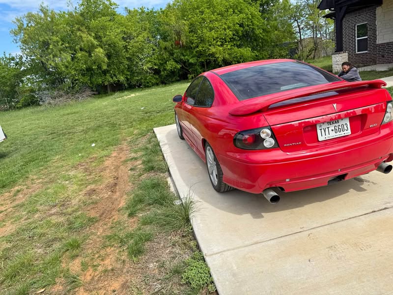 2005 Pontiac GTO - Coupe 2D