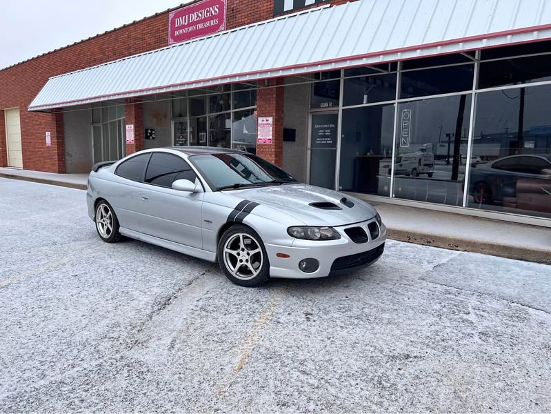 2005 Pontiac GTO - Coupe 2D