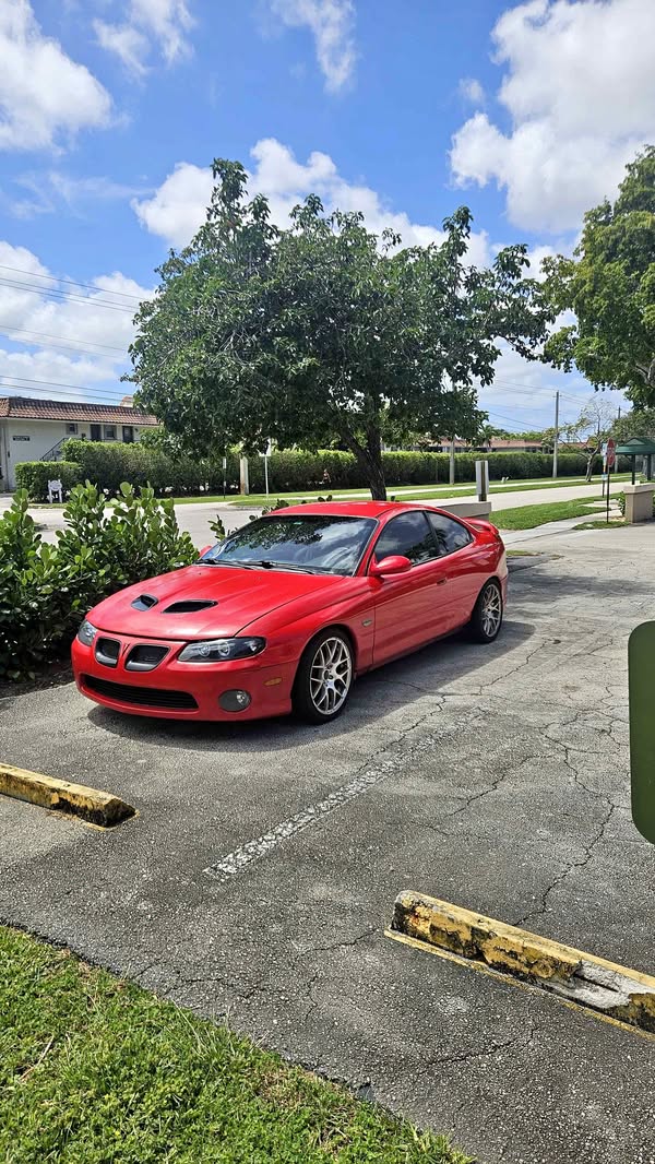 2004 Pontiac GTO - Coupe 2D
