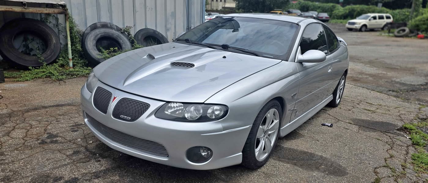 2006 Pontiac GTO - Coupe 2D