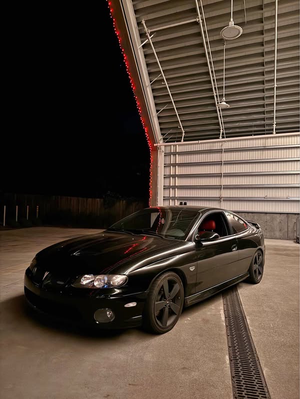2006 Pontiac GTO - Coupe 2D