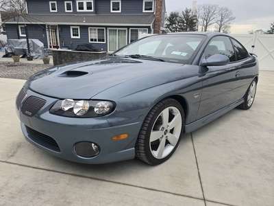 2005 Pontiac GTO - Coupe 2D