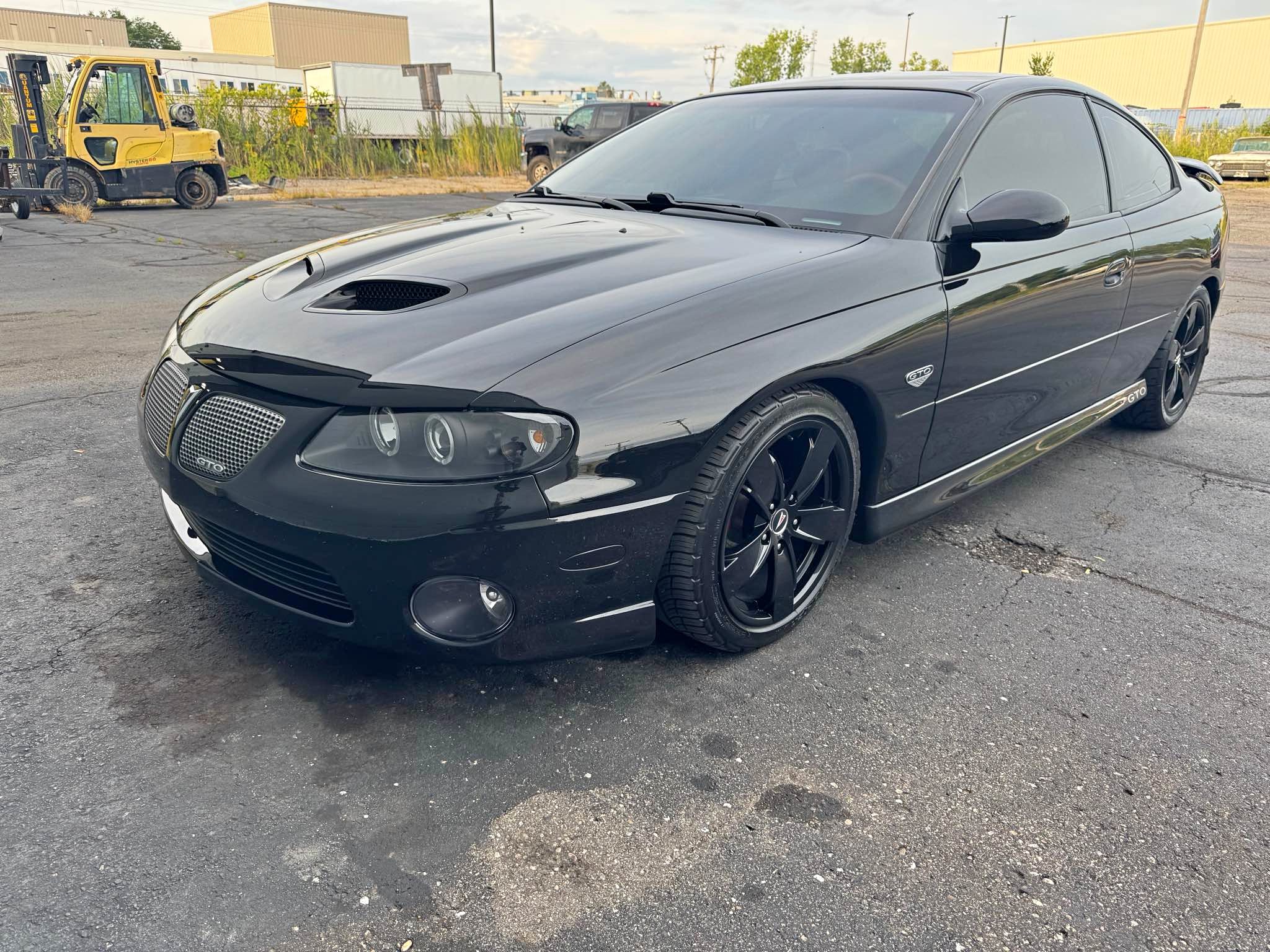 2004 Pontiac GTO - Coupe 2D
