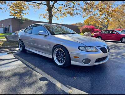 2004 Pontiac GTO - Coupe 2D